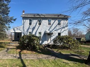 137 Noble St W, East Canton, OH
