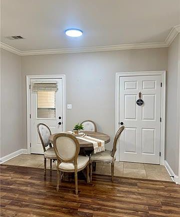 3rd image of 104 Mandy Dr