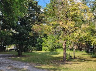 SW Laura St, Mayo, FL 32066