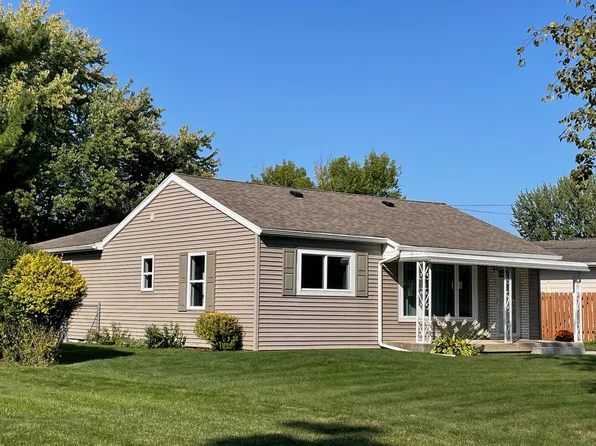 502 W Elm St, Auburn, MI 48611