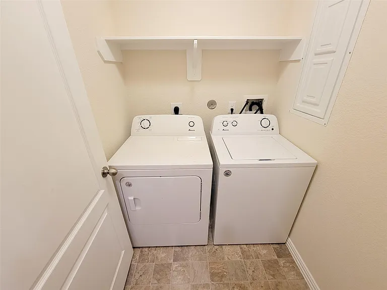 5209 Dauntless Dr — Photo 21