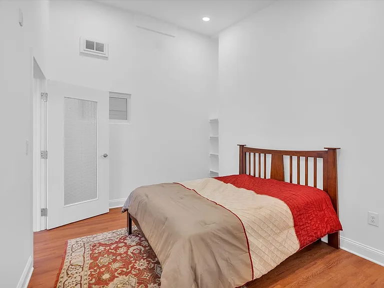 1406 Fairmount Ave #17 — Photo 13