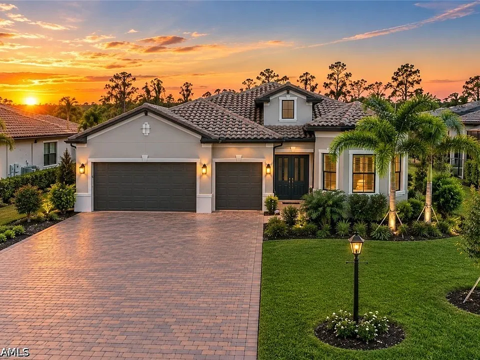 19720 Beechcrest Pl