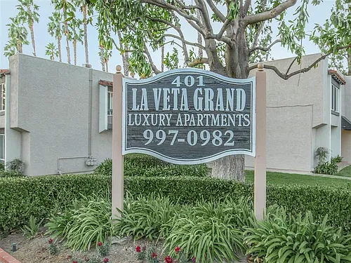 La Veta Grand Apartments Photo 1