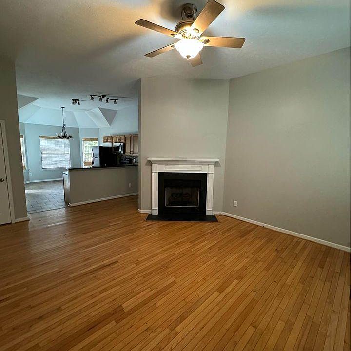 Living room looking into kitchen