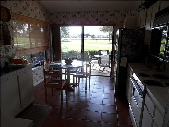 5th image of 5702 Ainsley Ct