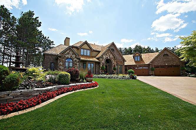 1st image of 4170 Wind Song Cir NE