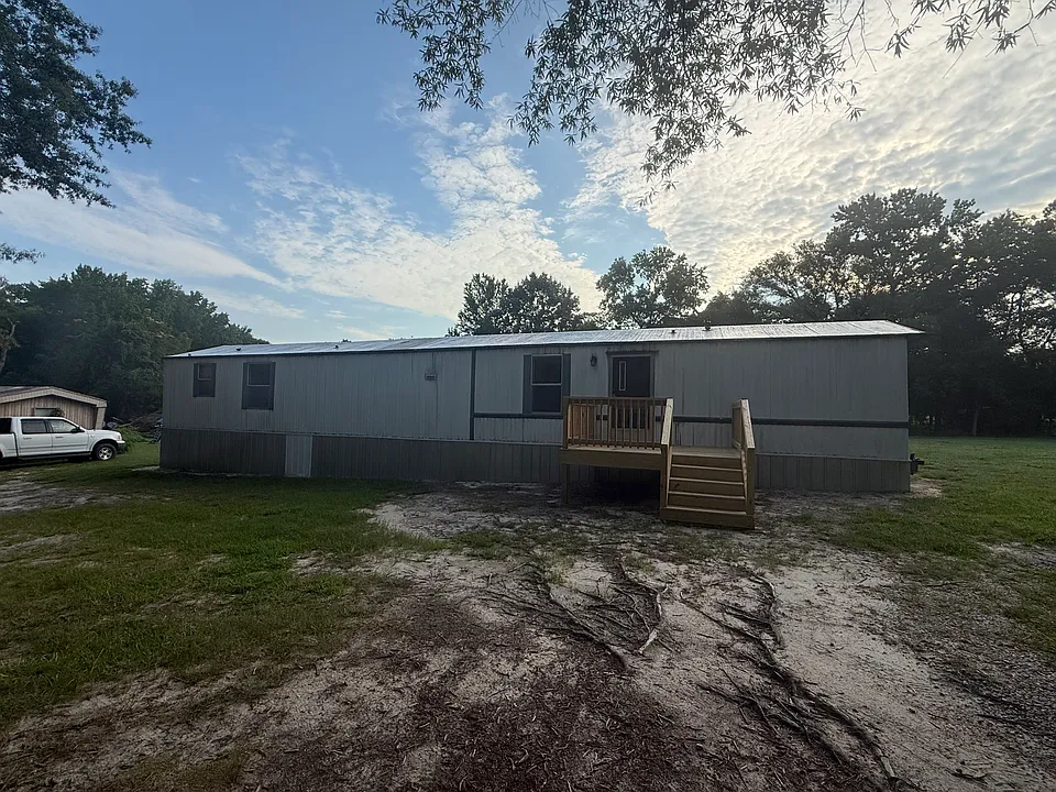106 Arrowhead Dr