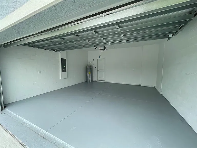 835 Ofanto Way — Photo 28