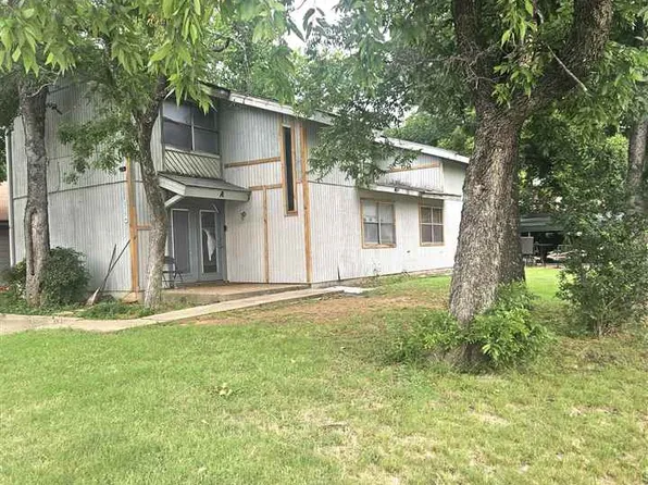 1201 NW Lake Ave, Lawton, OK 73507