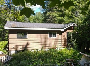 182 Old School House Rd, Huntsville, ON P1H 2J4