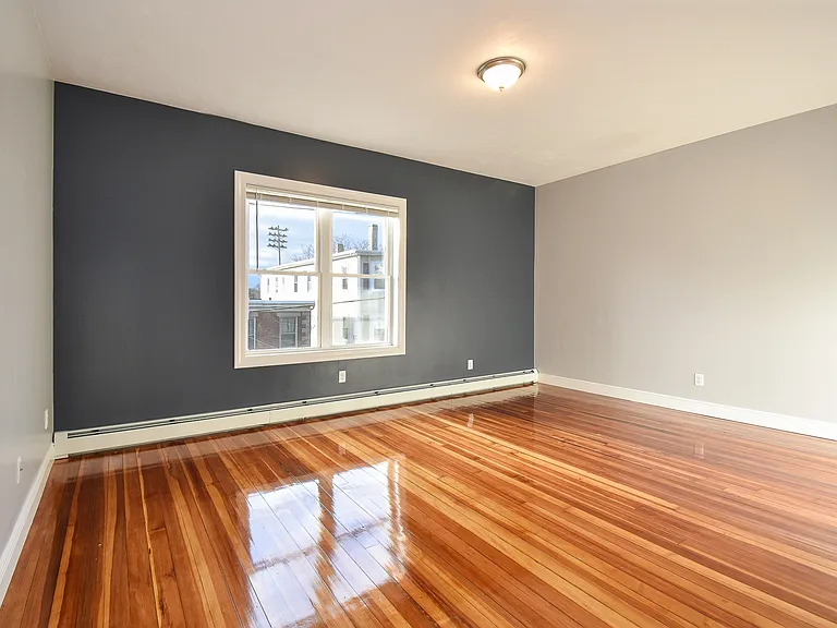 525 Charles St #2 — Photo 1