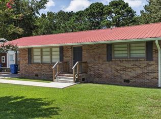 1450 N Sherwood Dr, Charleston, SC 29407