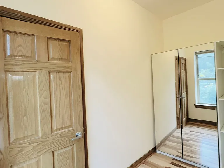 6128 S Kenwood Ave — Photo 17