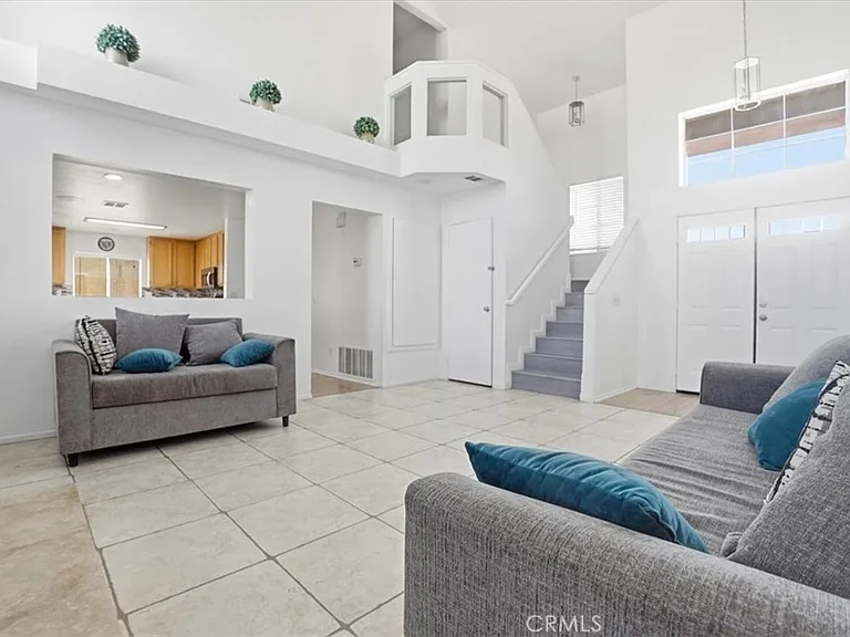 8541 Dove Creek Trl — Photo 5