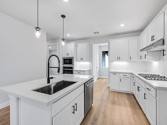 3rd image of 1117 Wheatgrass Mews