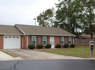 114 Middleton Ct, Tullahoma, TN 37388
