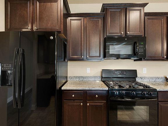 4th image of 2642 Carrington Lakes Blvd