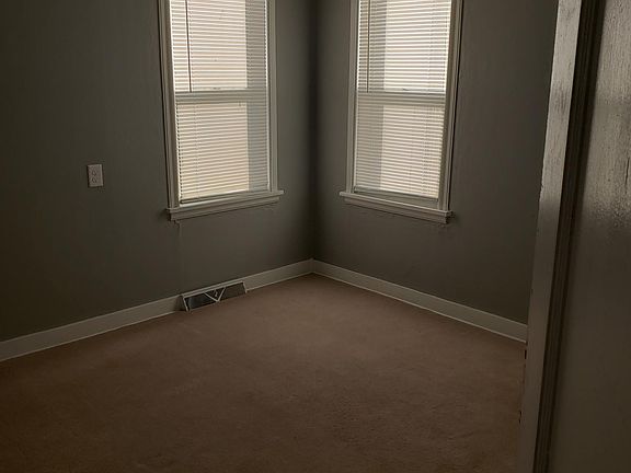 4th image of 639 South St
