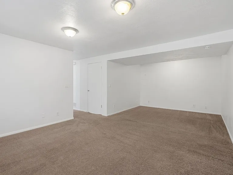3671 W Cordele Cir — Photo 19