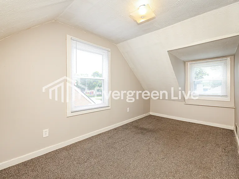 2440 Ned Dr — Photo 12