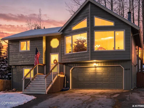 8822 July Creek Cir, Eagle River, AK 99577