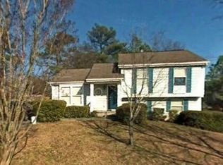 2098 Victoria Pl, Lithonia, GA 30058