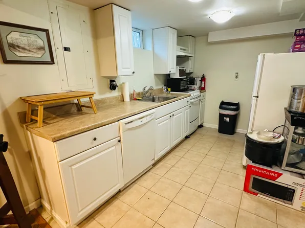 12200 Dewey Rd, Silver Spring, MD 20906