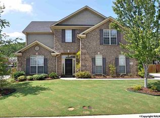 6708 Station View Dr, Owens Cross Roads, AL 35763