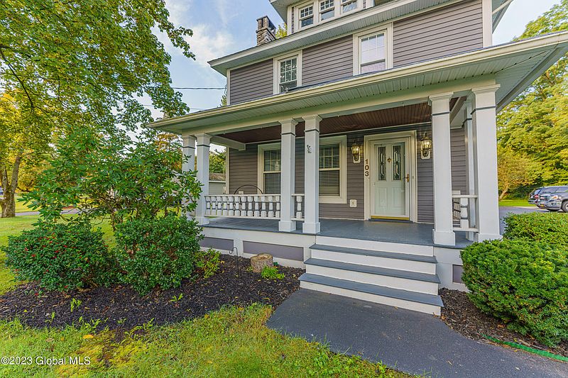 4th image of 103 Gordon Road