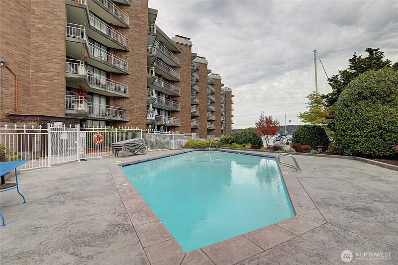 4th image of 9500 Rainier Avenue S #311