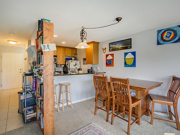 3rd image of 2417 NW 59th St APT 303W