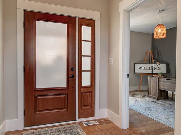 5th image of 86 Woodlyn Dr
