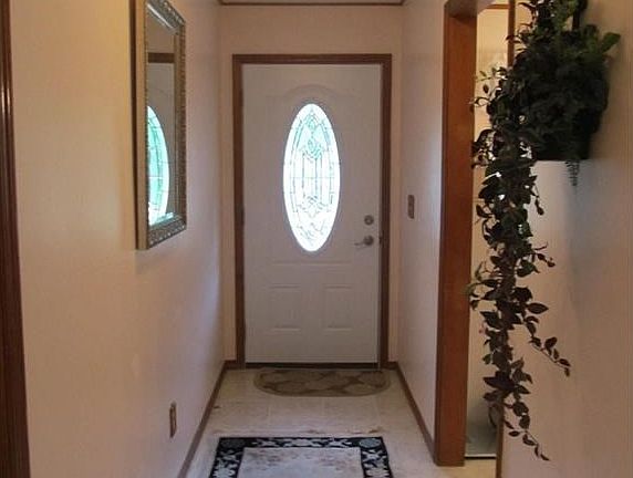 Entry way