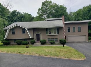 96 Fowler Rd, Northbridge, MA 01534