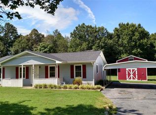 1425 Goodjoin Rd, Campobello, SC 29322