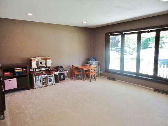 5th image of 5370 S Magellan Dr