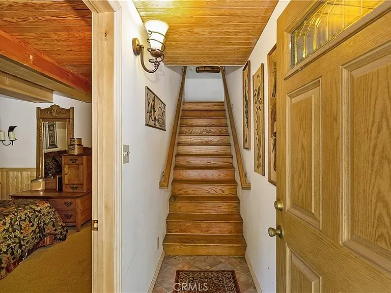 558 Beechnut Dr — Photo 5