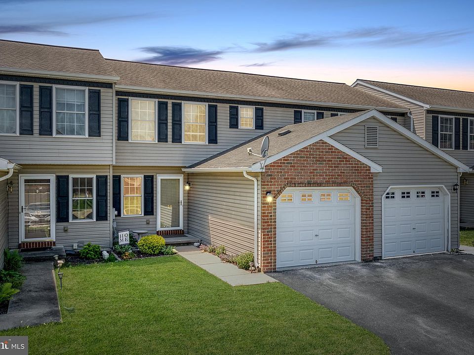 1st image of 14 Williamsburg Dr #L-0047