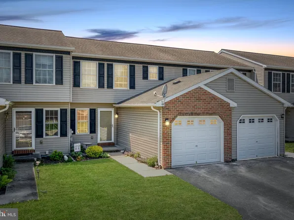 14 Williamsburg Dr #L-0047, Jonestown, PA 17038