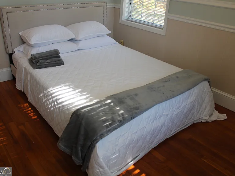 504 Bailey St — Photo 18