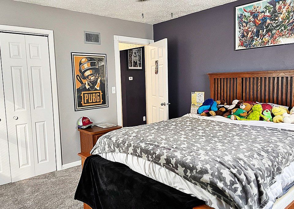 1005 Mariam St, Gowrie, IA 50543 Zillow