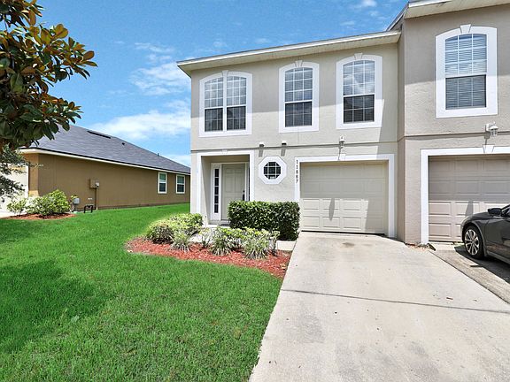 2nd image of 11887 Lake Bend Cir