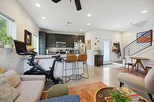5006 Baker St #C Photo 1