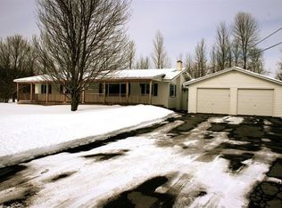 30 Helbock Rd, Phoenix, NY 13135