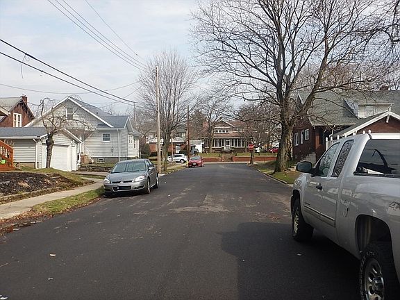 4th image of 474 Erie St