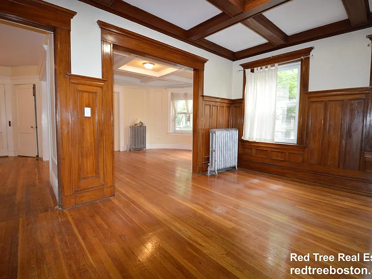141 Fuller St #1 — Photo 4