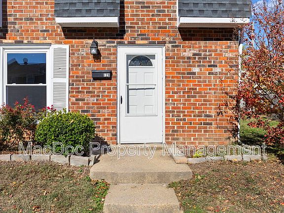 3rd image of 129 Hickok Cir