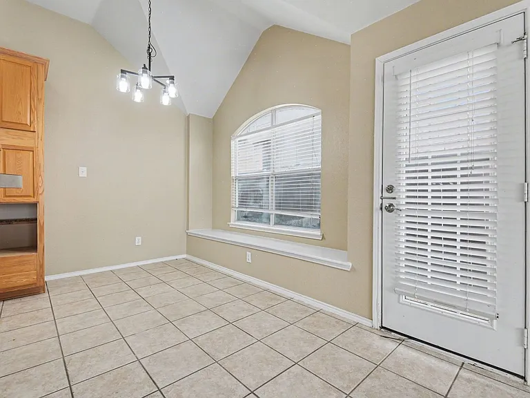 7108 Bryce Canyon Dr — Photo 13