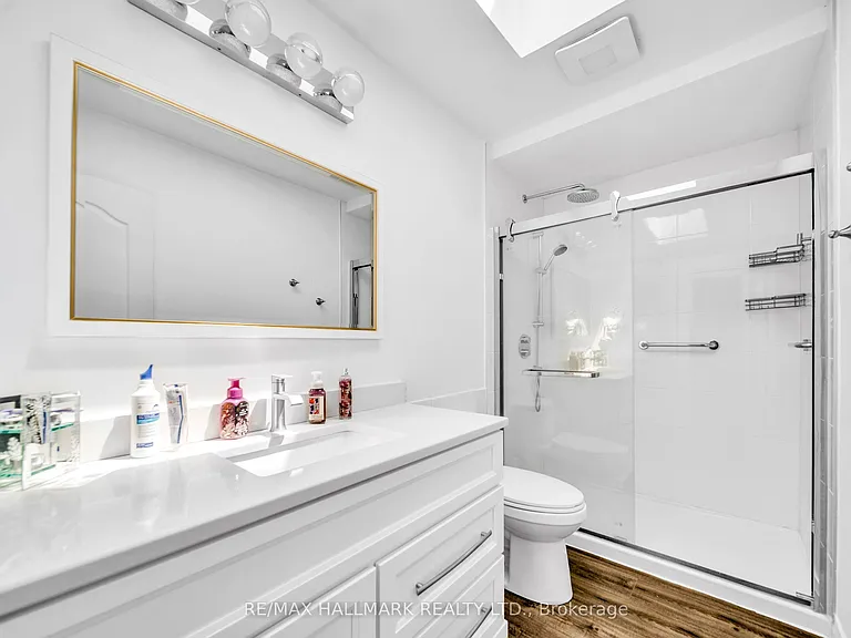 39 Sunnywood Cres — Photo 28